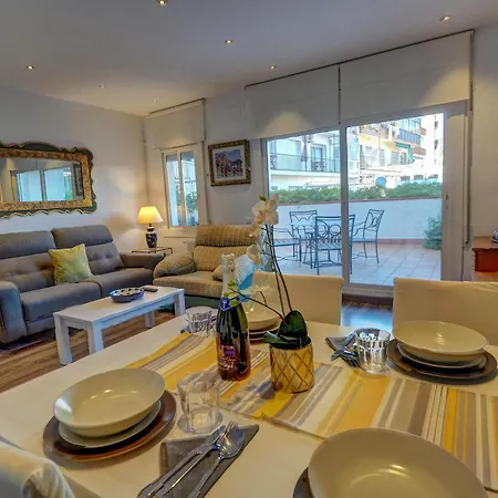 Apartman La Sirena By Hello Homes