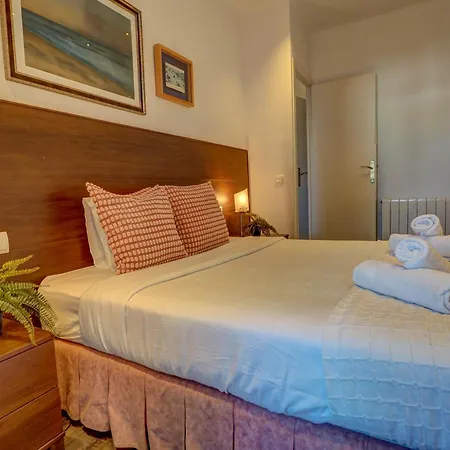 Apartman La Sirena By Hello Homes *